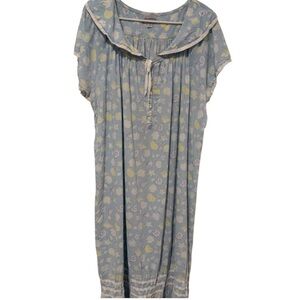 Lanz 100 % cotton vintage woman’s nightgown in darling seashell pattern.